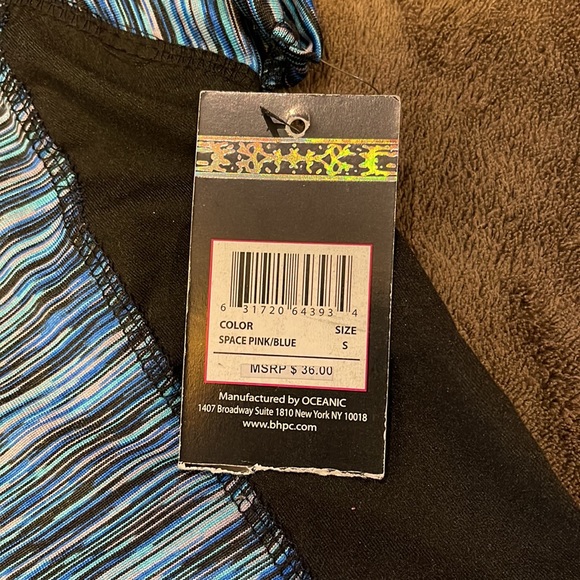 Beverly Hills Polo Club BNWT athletic form-fitted t-shirt size S - Picture 3 of 5